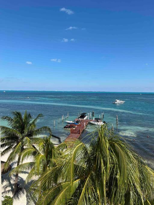 Amazing Ocean Front. 418 Apartment *